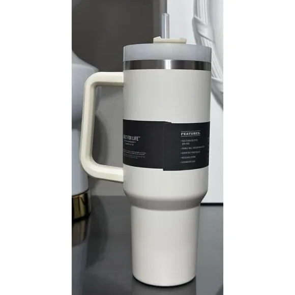 Stanley Adventure Quencher 40oz‎ Tumbler- CREAM - Picture 2 of 4